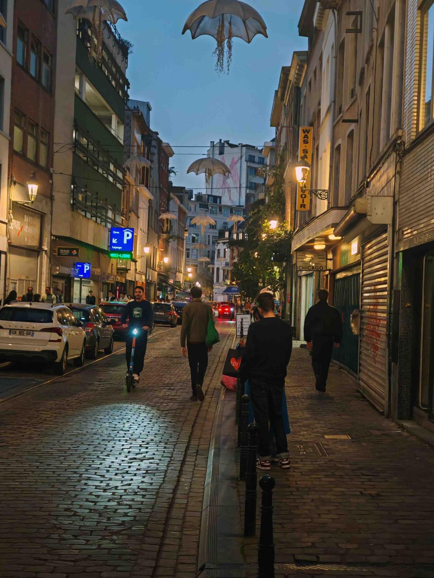Sainte Catherine Whole Apartment Bruselas Exterior foto